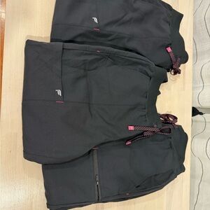 Fabletics Black Jogger Scrubs (3)